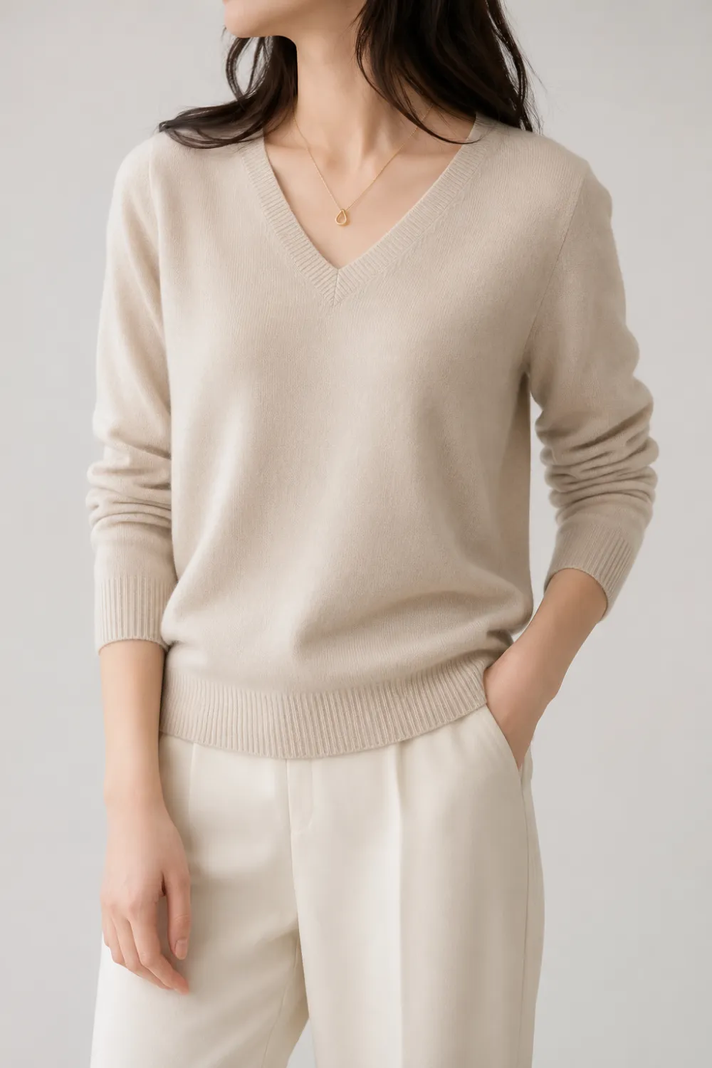 Linknit V领羊绒衫:秋冬轻奢女装针织产品